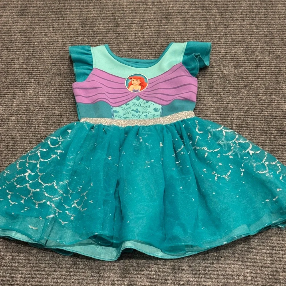 Lot of 2 Disney Princess Dresses Girls Sz 4/5 XS - Picture 4 of 5